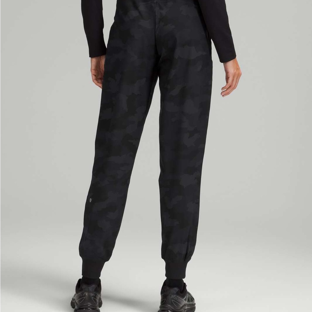 Lululemon DanceStudio Jogger Camo